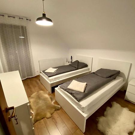 Bokorlak Apartment Odorheiu Secuiesc Ngoại thất bức ảnh